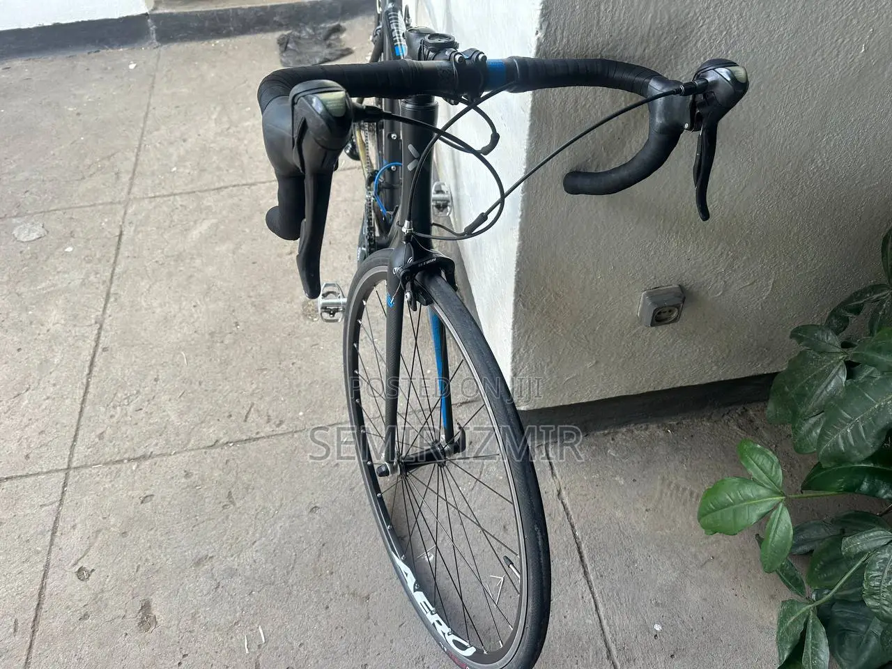 Btwin Triban 5 Road Bike