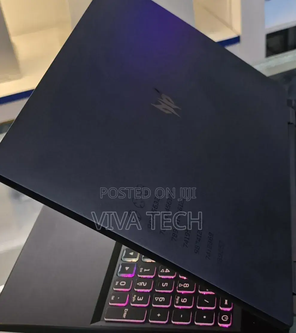 New Laptop Acer Predator Helios 300 16GB Intel Core i9 SSD 1T