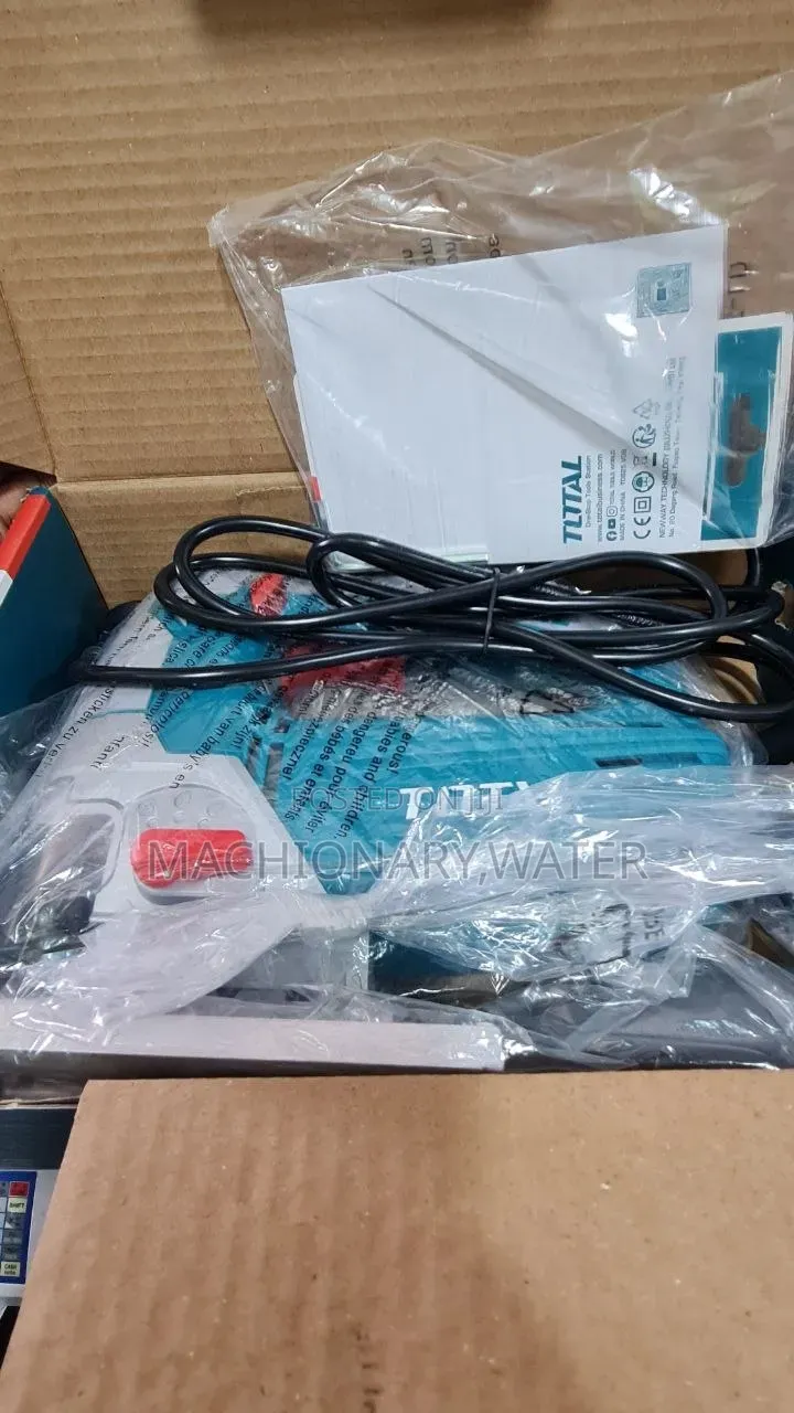 Total Jigsaw 800watt