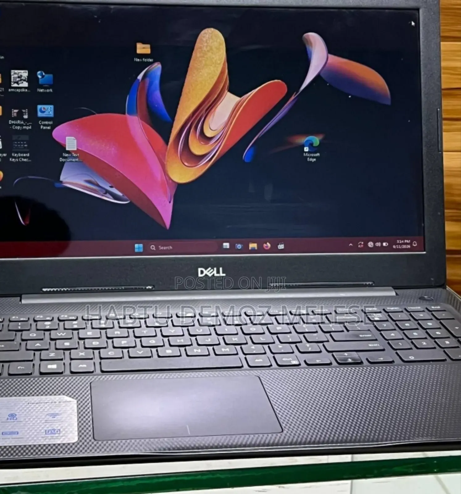 New Laptop Dell Inspiron 11 3162 8GB Intel Core i7 SSD 256GB
