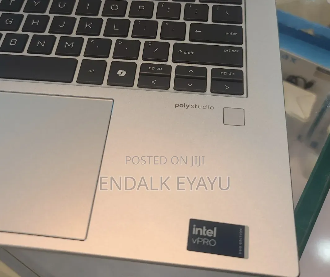 New Laptop HP EliteBook 840 G11 16GB Intel Core i7 SSD 512GB