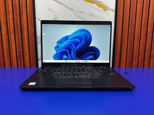 New Laptop Dell Latitude 5300 8GB Intel Core i7 SSD 256GB