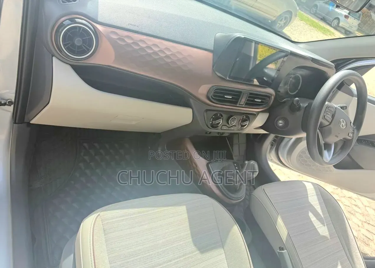 Hyundai I10 2022 Gray