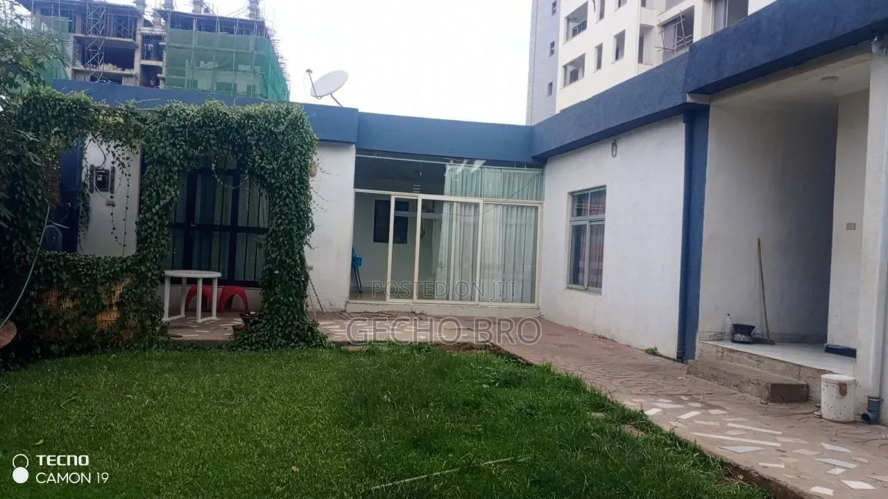 ቆንጆ ለግንባታ አመቺ ቸሆኑ ቦታዎችን ብዛት ይዘናል
