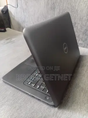 Laptop Dell Latitude 13 3380 8GB Intel Core i5 HDD 256GB