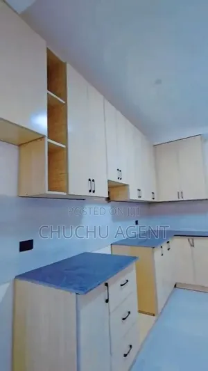 5bdrm House in Bole for sale