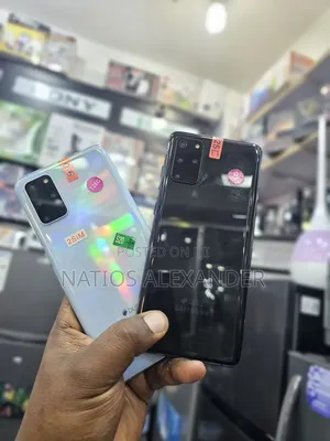 New Samsung Galaxy S20+ 5G 128 GB Black
