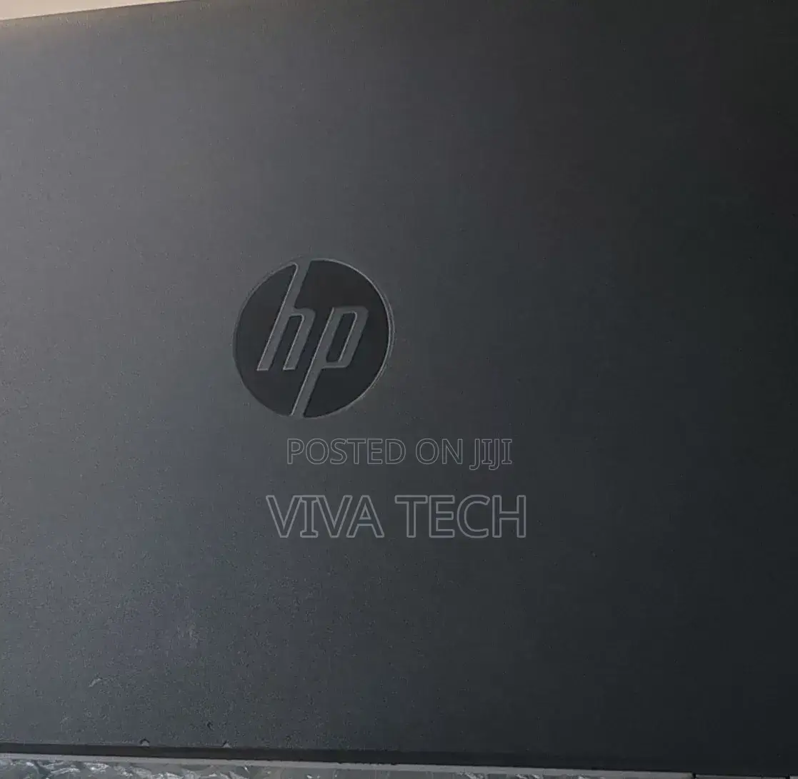New Laptop HP EliteBook 820 G2 8GB Intel Core i7 HDD 500GB