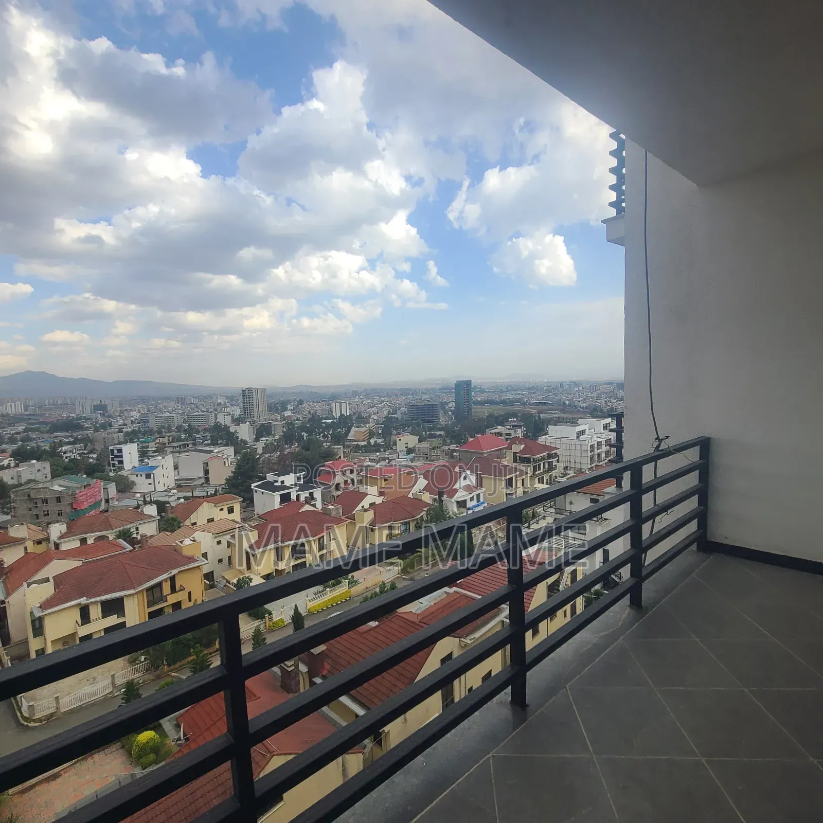 4bdrm Apartment in Addis Abeba, Bole for rent