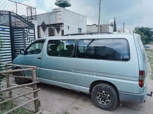 Toyota HiAce 2008