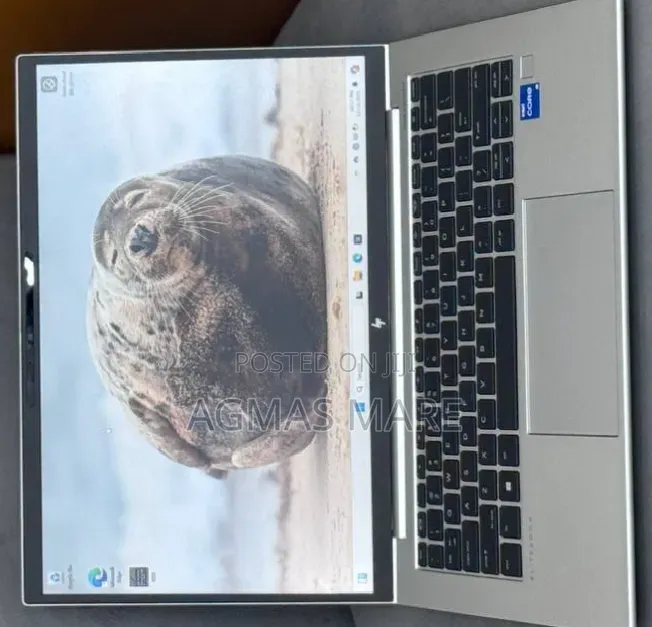 New Laptop HP EliteBook 840 G9 16GB Intel Core i7 SSD 512GB