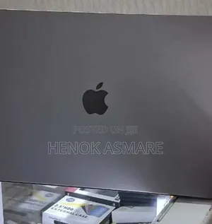 New Laptop Apple MacBook Pro 2021 M1 Max 32GB Apple M1 Max SSD 1T