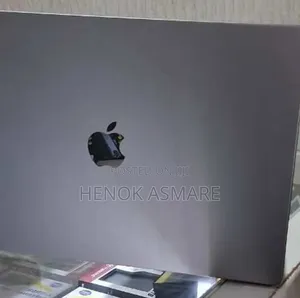 New Laptop Apple MacBook Pro 2021 M1 Max 32GB Apple M1 Max SSD 1T