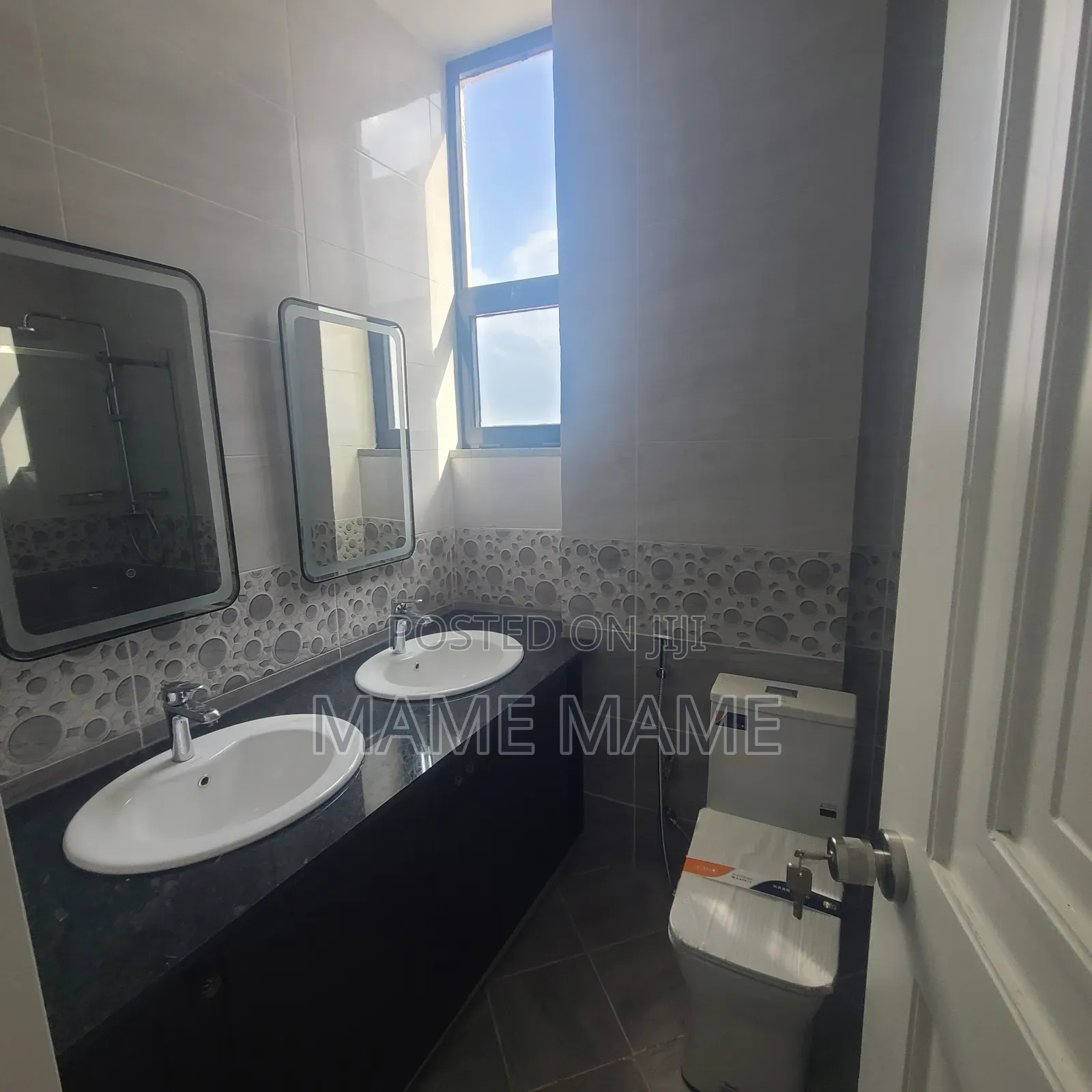 4bdrm Apartment in Addis Abeba, Bole for rent