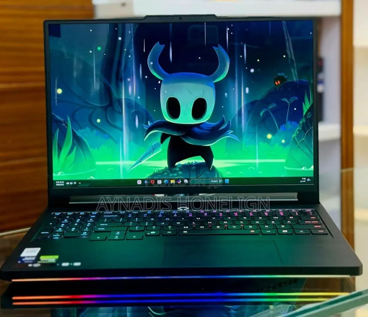 New Laptop Lenovo Legion 7 64GB Intel Core Ultra 9 SSD 2T