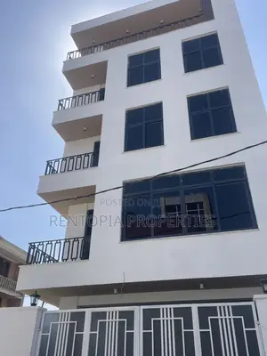 6bdrm Townhouse/Terrace in Yeka for sale