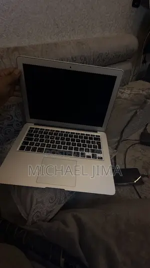 Laptop Apple MacBook 2015 4GB Intel Core i5 SSD 128GB