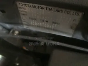 Toyota Yaris 2016 Blue