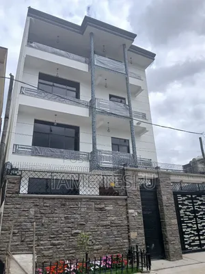 Furnished 8bdrm Maisonette in ላፍቶ, Nifas Silk-Lafto for sale