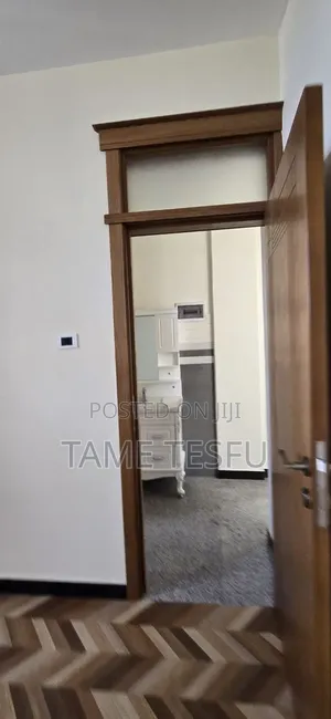 Furnished 5bdrm House in ጋርመንት, Nifas Silk-Lafto for sale