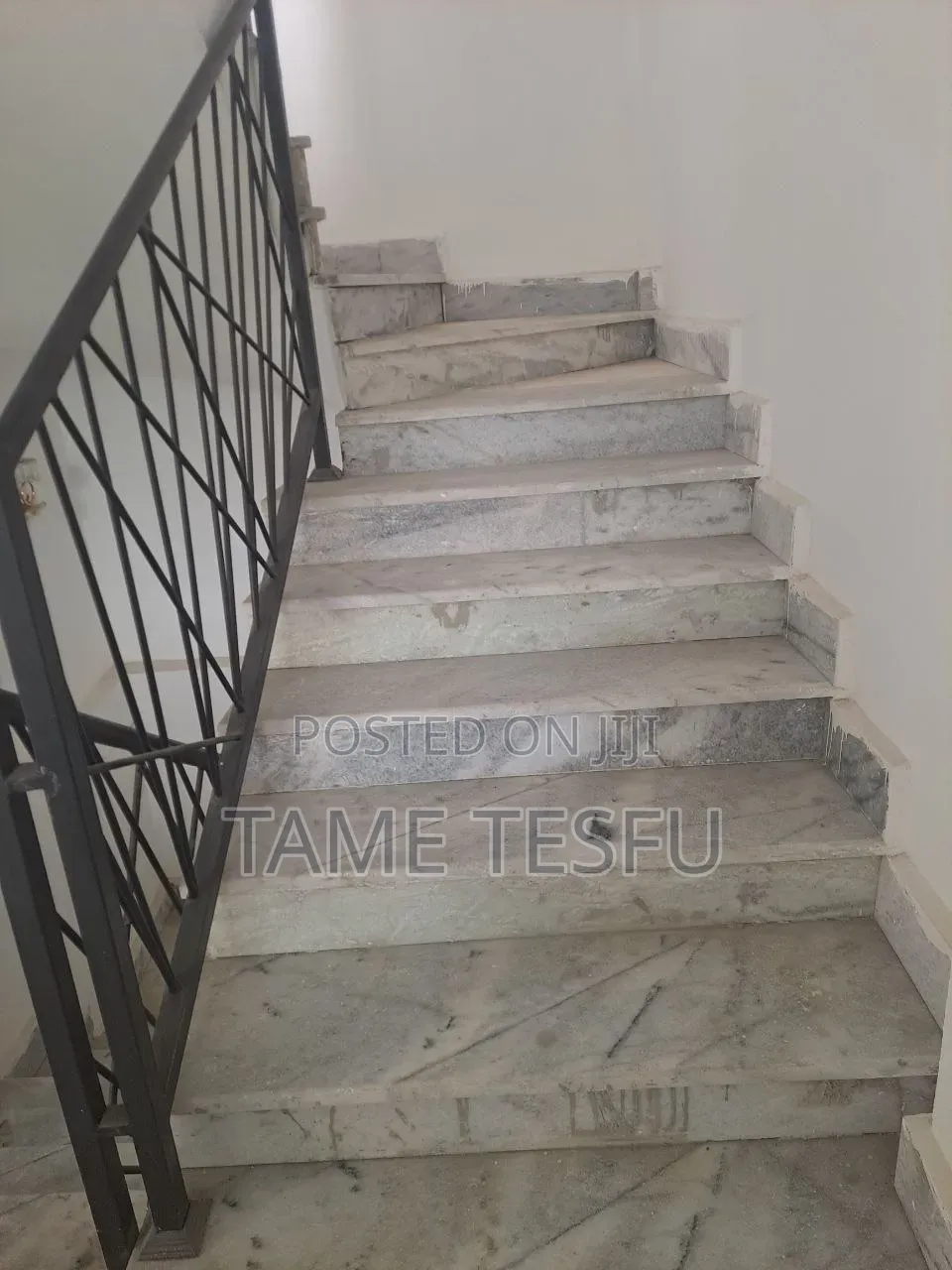 Furnished 5bdrm House in ጋርመንት, Nifas Silk-Lafto for sale
