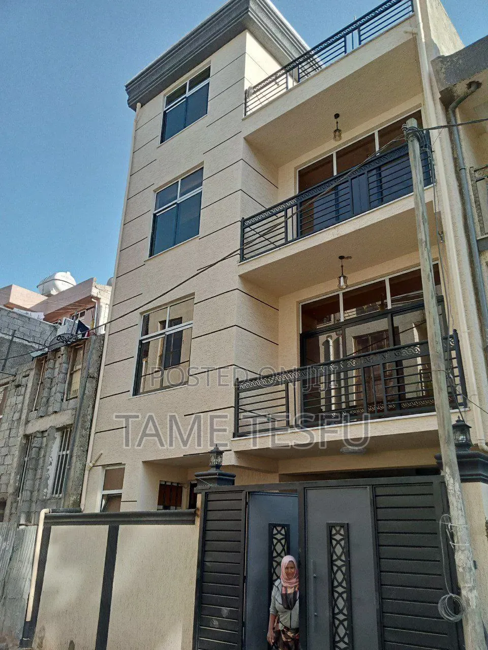 Furnished 5bdrm House in ጋርመንት, Nifas Silk-Lafto for sale
