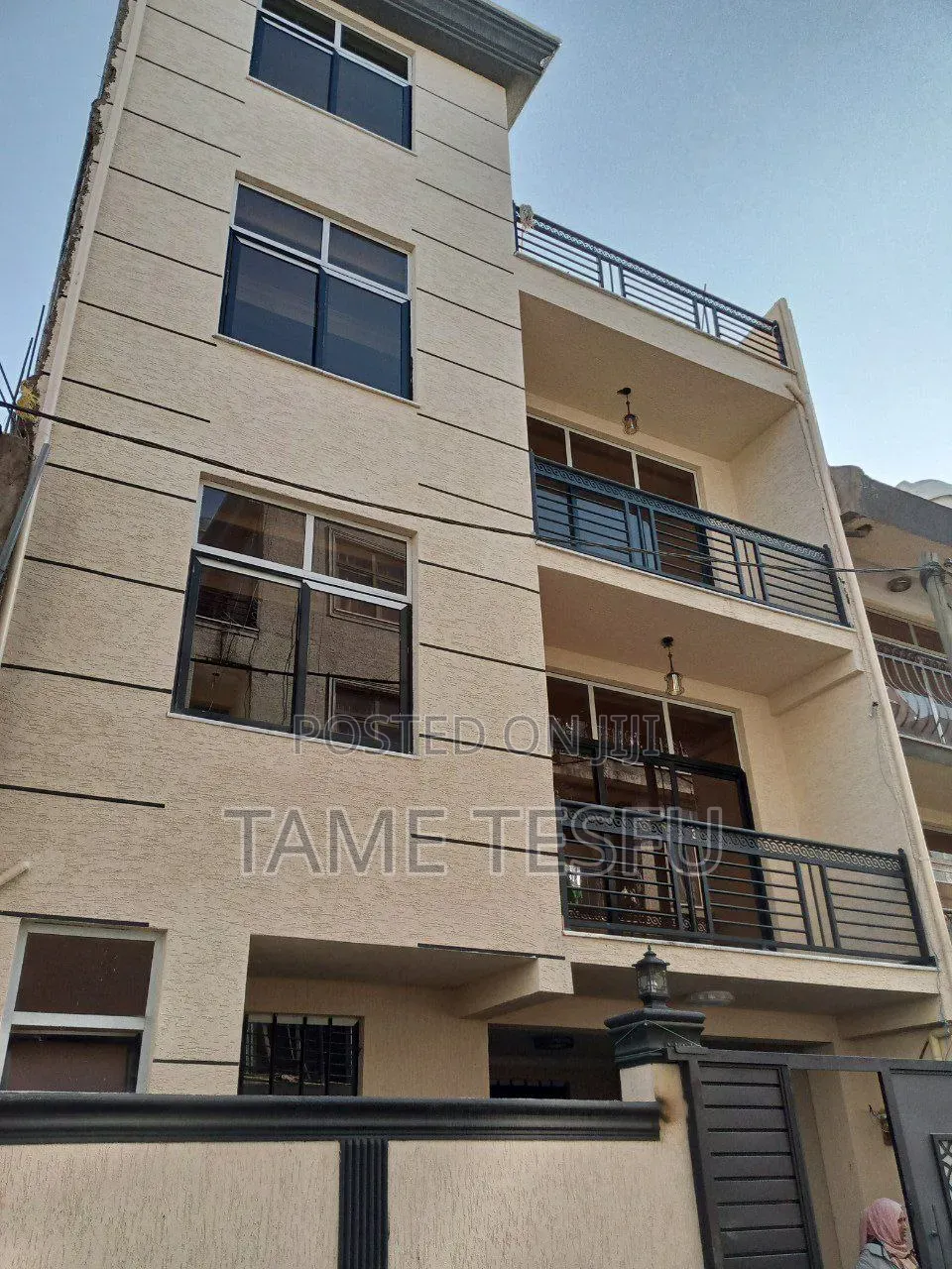 Furnished 5bdrm House in ጋርመንት, Nifas Silk-Lafto for sale