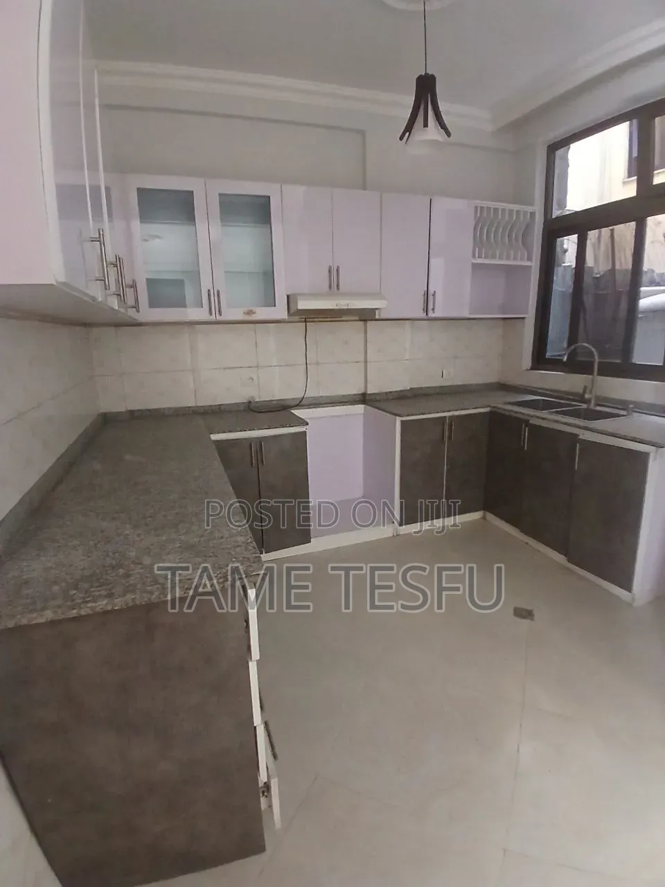 Furnished 5bdrm House in ጋርመንት, Nifas Silk-Lafto for sale