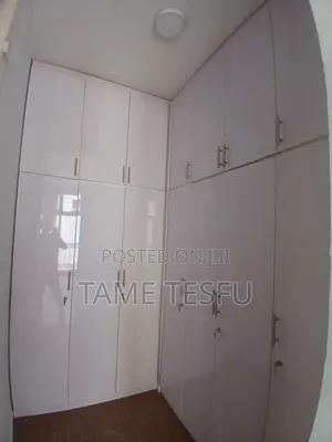 Furnished 5bdrm House in ጋርመንት, Nifas Silk-Lafto for sale