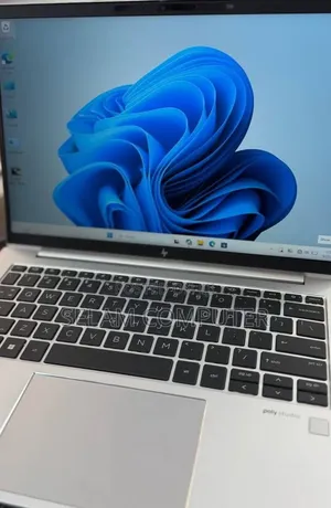 New Laptop HP EliteBook 840 G10 16GB Intel Core i7 SSD 512GB