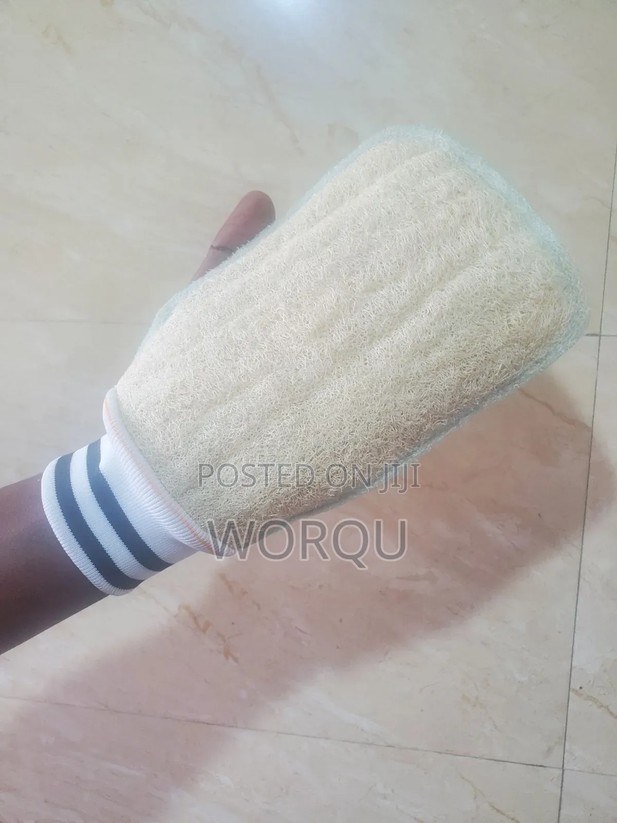 ተፈጥሯዊ የገላ መታሻ, Organic Body Scrubber