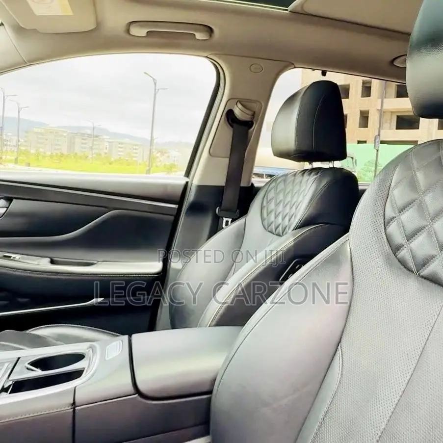 Hyundai Santa Fe 2023 Gray