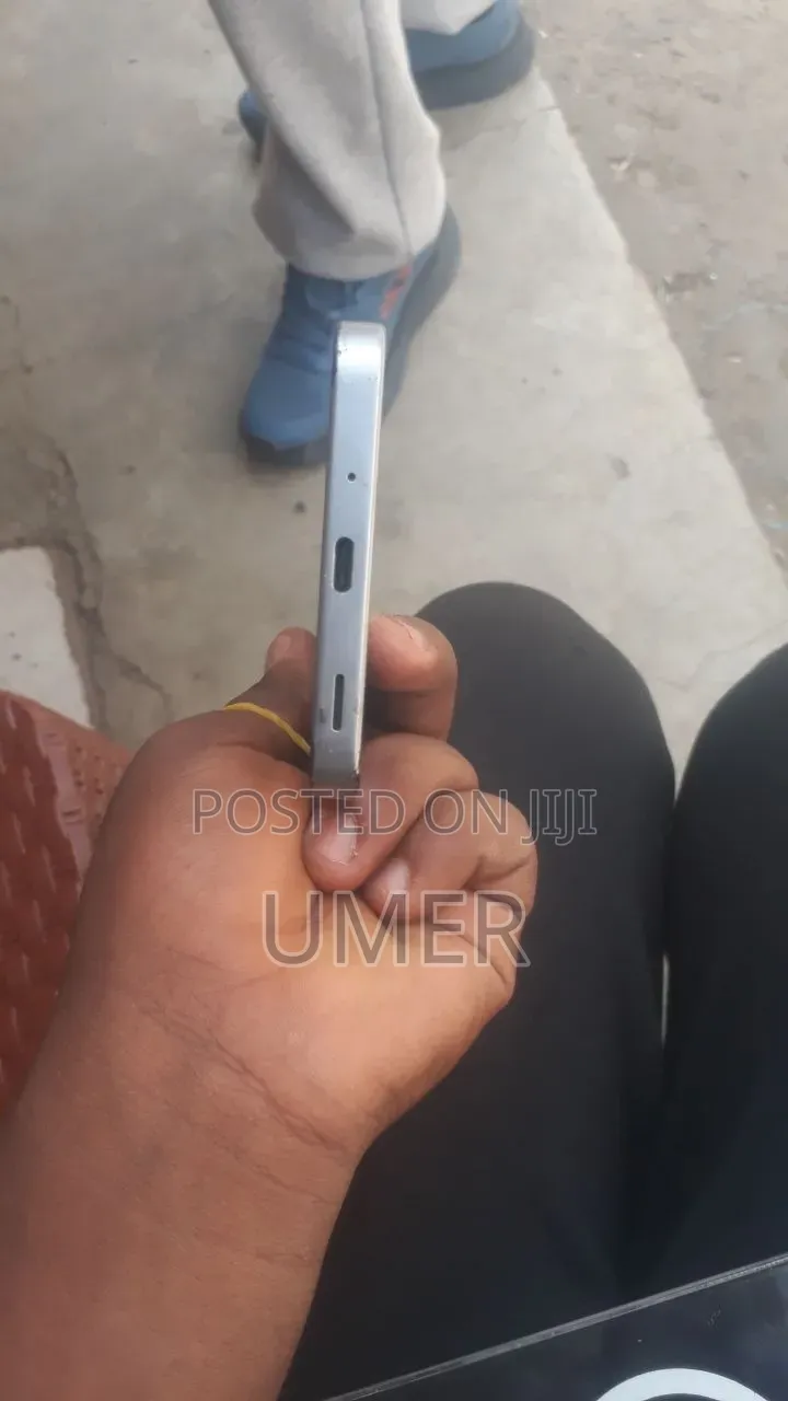 Samsung Galaxy M16 128 GB Gray