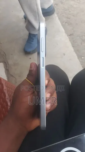 Samsung Galaxy M16 128 GB Gray