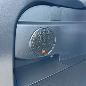 New Toyota RAV4 Hybrid 2025 Green