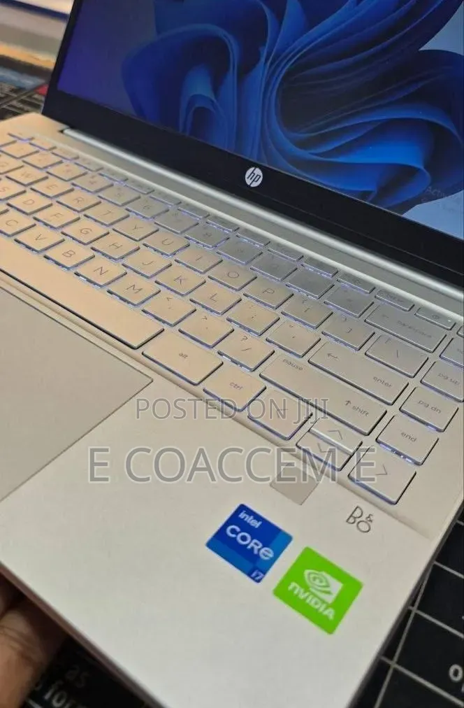 New Laptop HP 16GB Intel Core i7 SSD 512GB