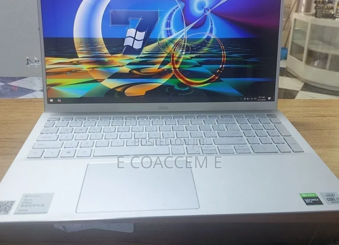 New Laptop Dell 16GB Intel Core i7 SSD 512GB