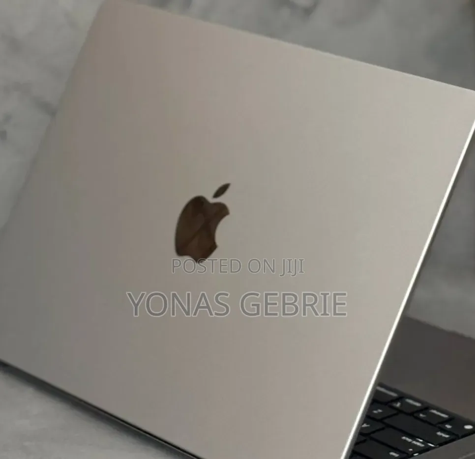 New Laptop Apple MacBook 16GB Apple M1 SSD 512GB