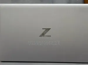 New Laptop HP ZBook Firefly 15 G7 16GB Intel Core i7 SSD 512GB