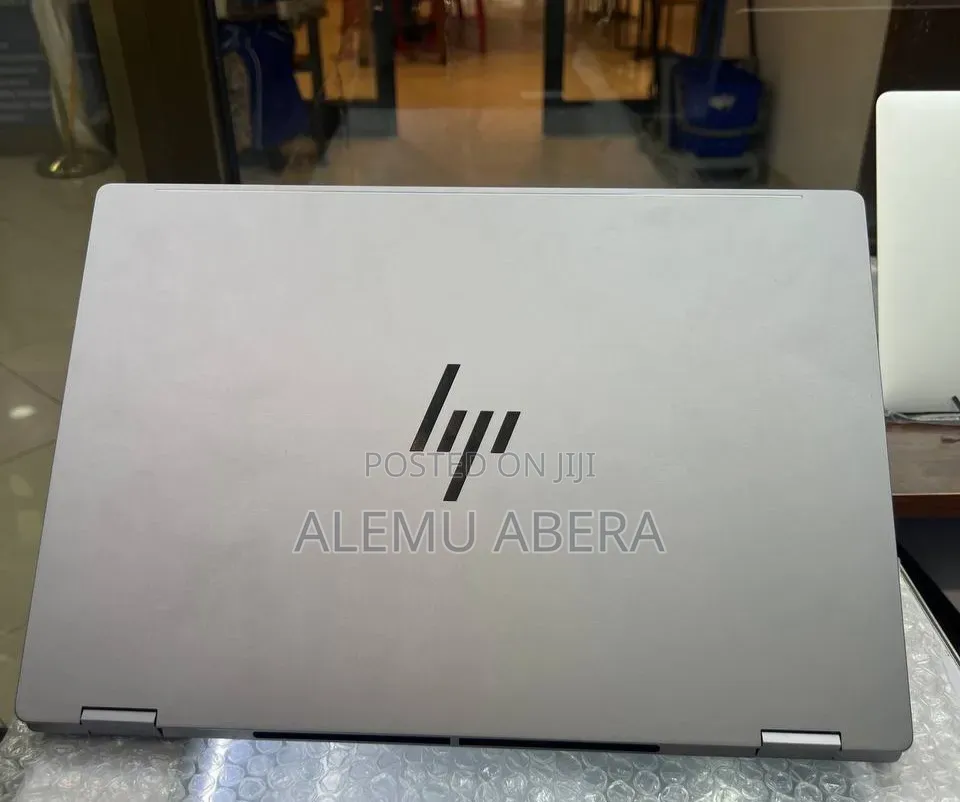 New Laptop HP OmniBook X Flip 14" 16GB AMD Ryzen 5 SSD 512GB