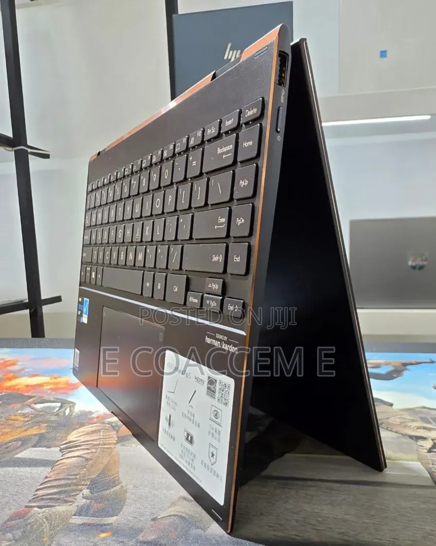 New Laptop Asus Zenbook Flip 13 UX363 16GB Intel Core i7 SSD 512GB