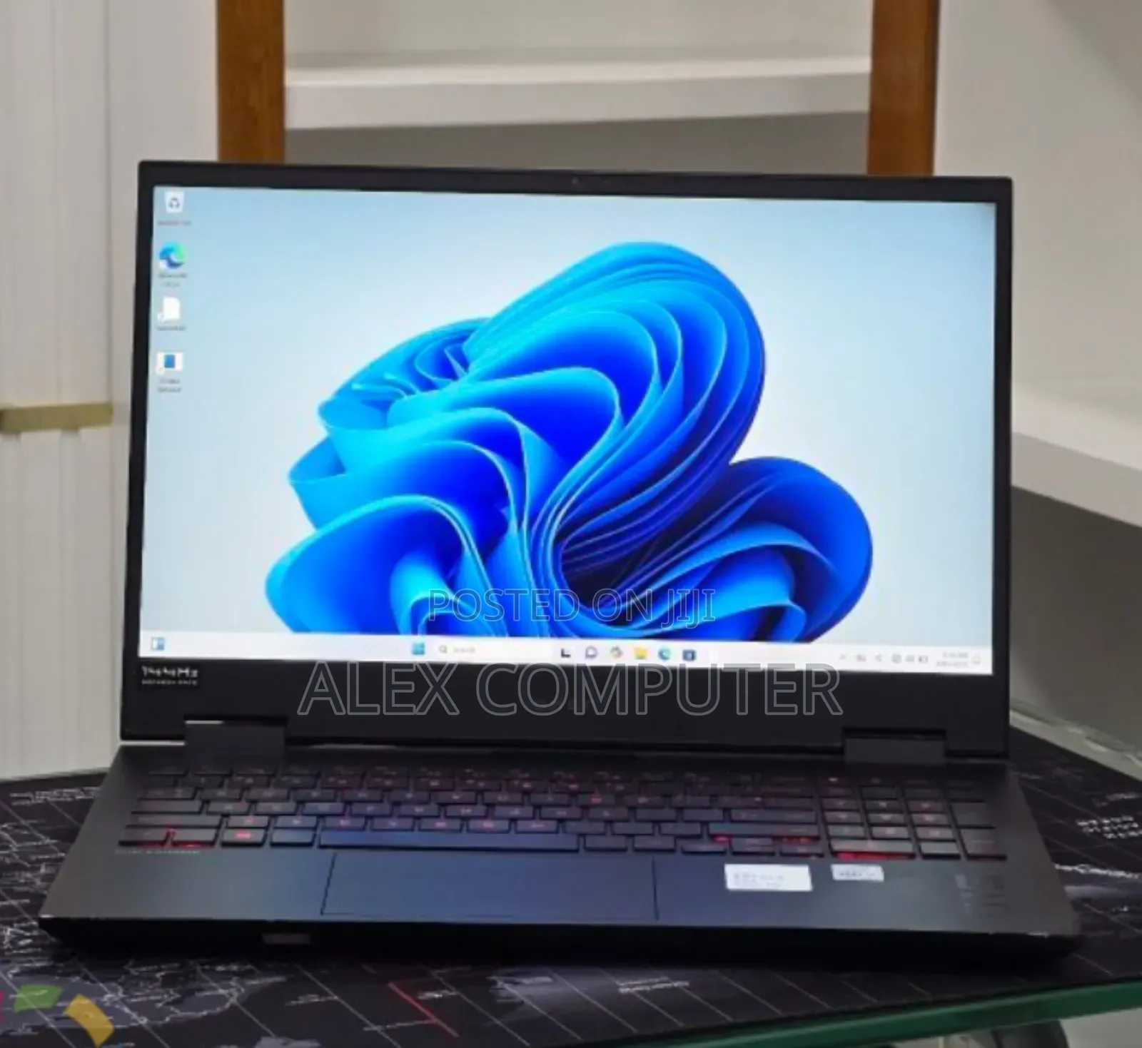 New Laptop HP Omen 15 16GB Intel Core i7 SSD 512GB