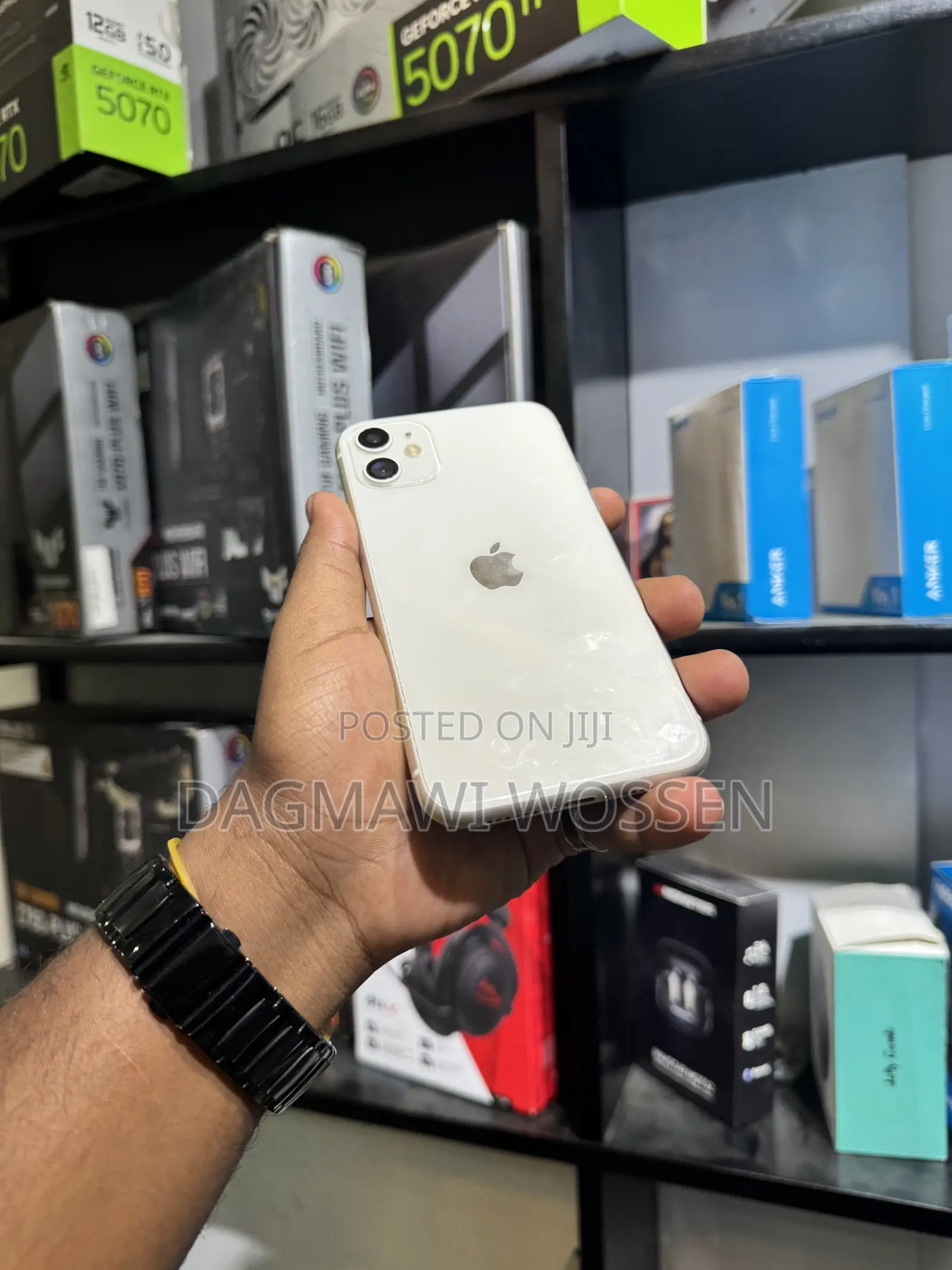 New Apple iPhone 11 128 GB White