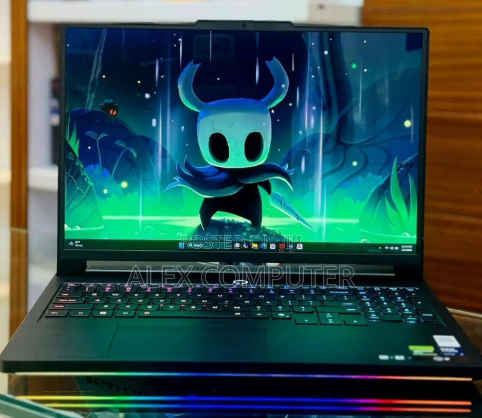 New Laptop Lenovo Legion 7 64GB Intel Core Ultra 9 SSD 2T
