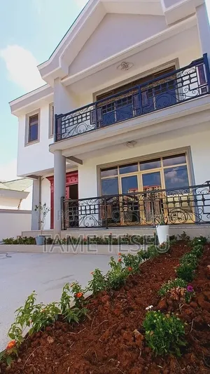 Furnished 6bdrm House in ሀያት, Bole for sale