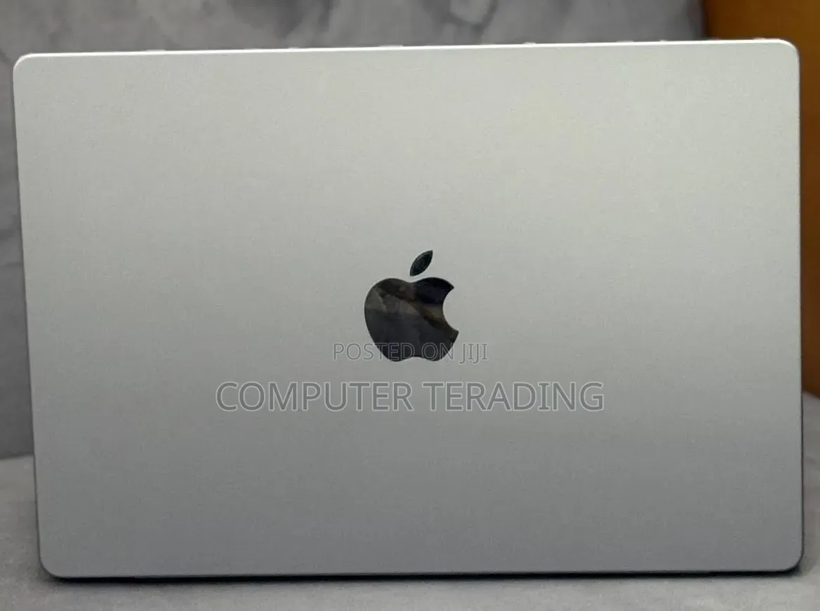 New Laptop Apple MacBook Pro 2021 M1 16GB Apple M1 SSD 512GB