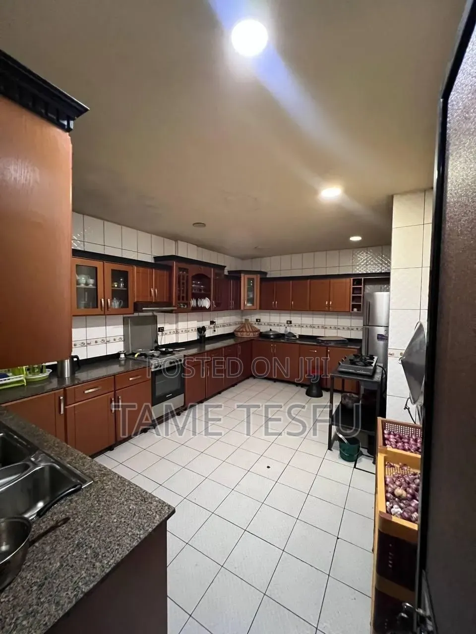 Furnished 8bdrm House in ቦሌ ቡልቡላ, Bole for sale
