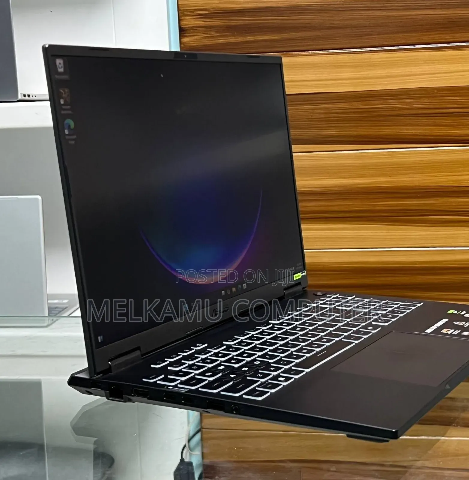 New Laptop Asus TUF Gaming F16 16GB Intel Core i7 SSD 1T