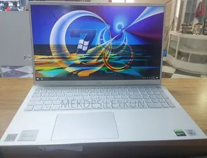 New Laptop Dell Inspiron 15 16GB Intel Core i7 SSD 512GB