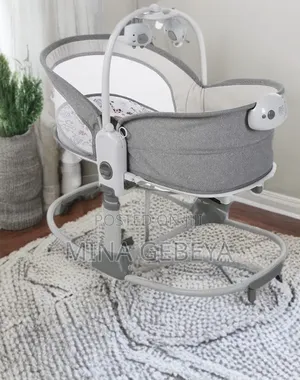 Mastela 6-in-1 Multi-Functional Baby Bassinet